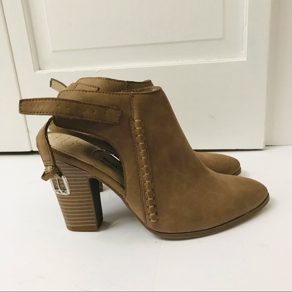 DANA BUCHMAN Tan Claudette Pointed Toe Ankle Booties Size 6.5M - Picture 6 of 7